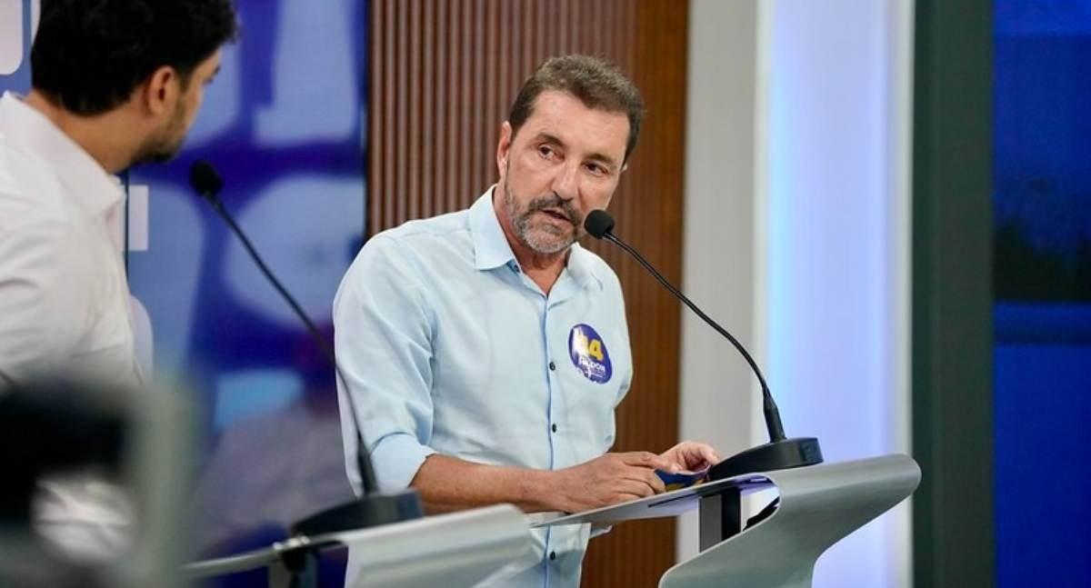 Hildon Chaves afirma que “leiloar CAERD, na semana da eleição, cheira muito mal”