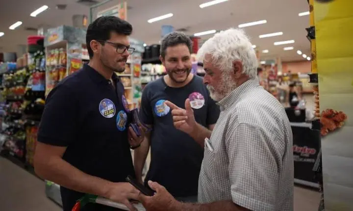 Em Ji-Paraná, Maurício Carvalho recebe reconhecimento pelo trabalho e reforça compromisso de continuar presente