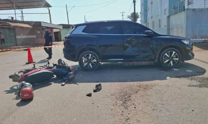 Grave acidente de trânsito deixa motociclista ferido em cruzamento na zona norte de Porto Velho