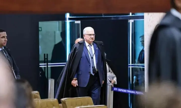 Guerra de petições pode afetar julgamento sobre Moraes no STF