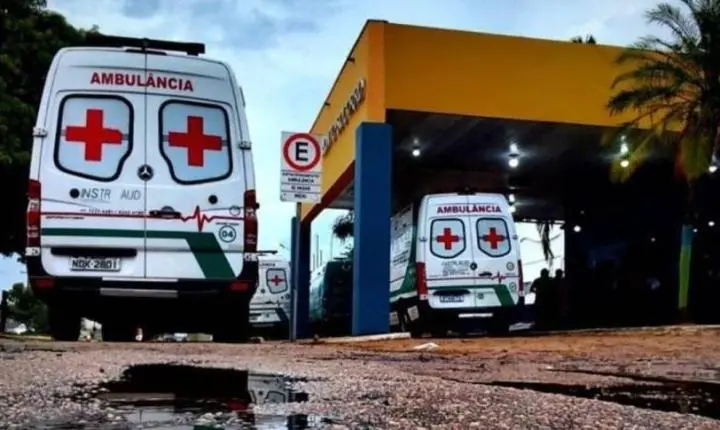 Homem de 51 anos fica ferido depois de ser atropelado por automóvel em avenida no interior de Rondônia