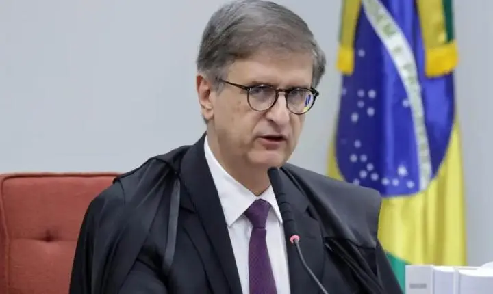 PGR reitera pedido para que ministros do STF tenham acesso total a dados de celular em julgamento